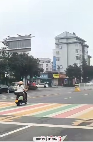 Screenshot_20241016_100719_com.huawei.himovie.local_edit_212116612706696.jpg