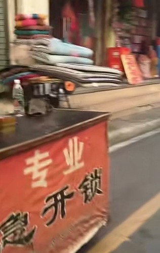 Screenshot_20241020_090945_com.huawei.himovie.local_edit_143945639988452.jpg